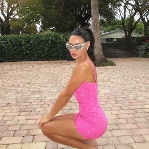 h:ours Juniper Mini Dress in Hot Pink